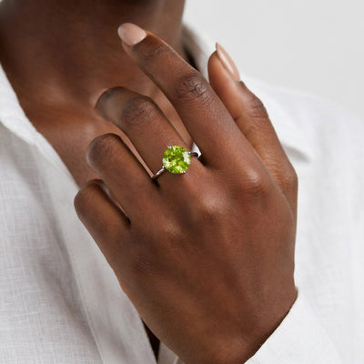peridot birthstone ring in white gold finish — model view